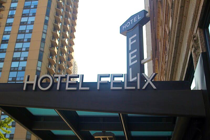 Hotel Felix in Chicago, IL