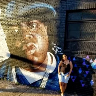 Street Art Sunday. 

I really wanted to post this yesterday for his 50th birthday, but I had to dig in my archives to find this gem. 

Unfortunately this mural no longer exists, but like Biggie himself it will live on. Mural by @sipros_sipros

If you scroll back some there is another mural I have up of him. 

#biggiesmalls #biggie #notoriousbig #mural #streetartmural #streetartlover #streetartsunday #streetartsunday #brooklyn #nycgo #nycblogger #nyc #buswick #bedstuy #musicislife #nycphotography #happybirthday