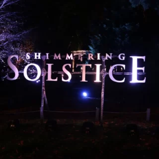 Got an opportunity to check out the Shimmering Solstice at Old Westbury Gardens. 

It was beautiful and they had a really nice projection show at the end on Westbury House. It was worth freezing my butt off for lol

I loved the glimmering lights in the trees, the lights replicating the beautiful roses that grow there, chandeliers, and more. 

If you have a chance go check it out. It will be open from November 25th - January 1st.

More photos coming soon! Thank you to Old Westbury Gardens for having me. 

#shimmeringsolstice #oldwestburygardens #oldwestbury #longisland #nassaucounty #lights #holidaydecor #holidaylights #hollydayz #holidays #happyholidays #tistheseason #garden